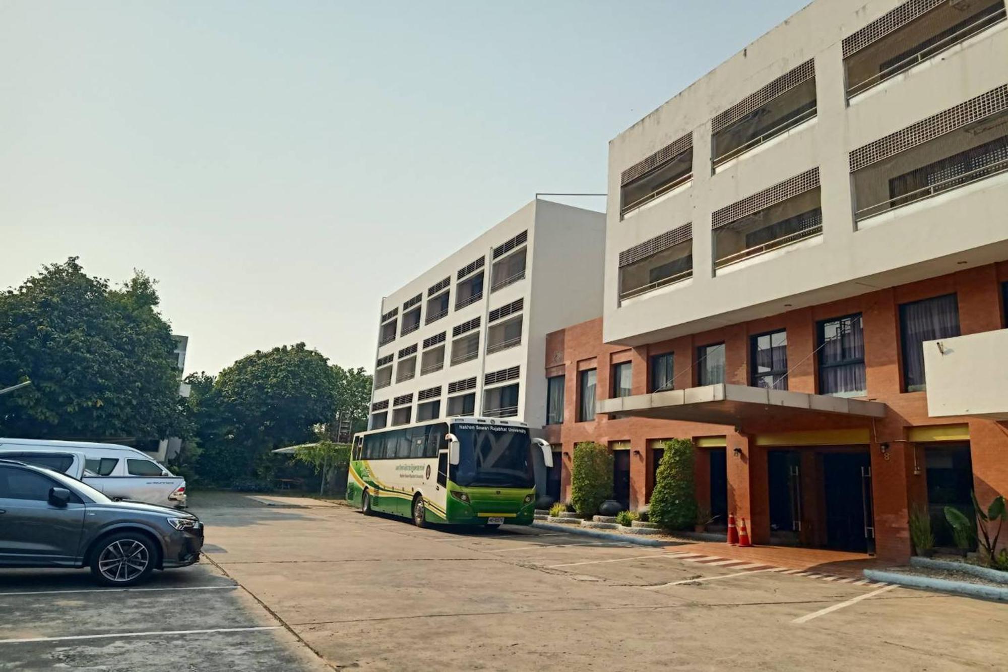 Pin Hotel Lampang Dış mekan fotoğraf